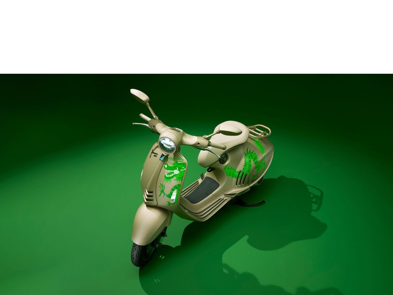 Мотороллер VESPA 946 Dragon, 2024, Dragon